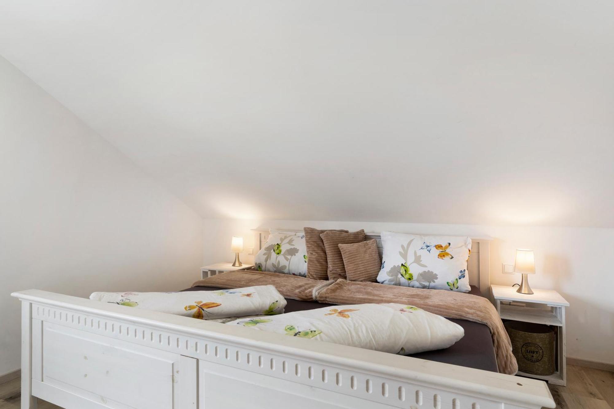 Ferienwohnung In Der Weinig Засбах ам Кайзерщул Екстериор снимка